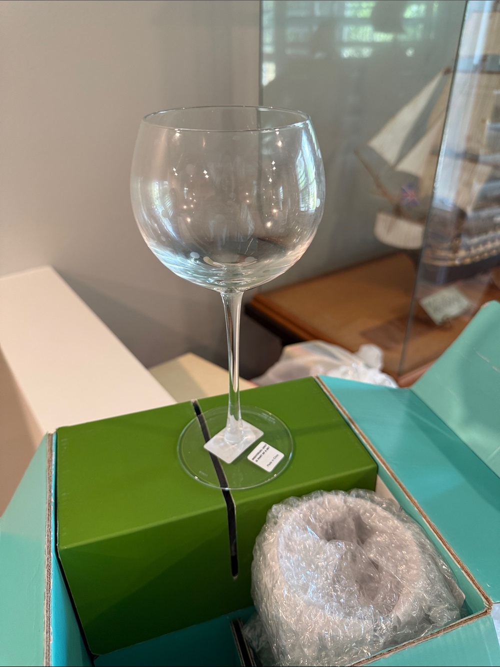 Lenox kate spade Larabee Dot Balloon Stems Non Lead Crystal Set Gift Box set 4